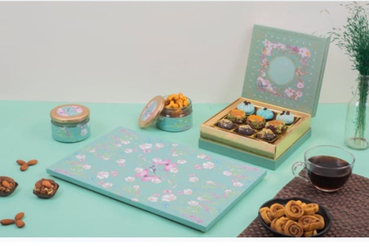 Royal wedding favours