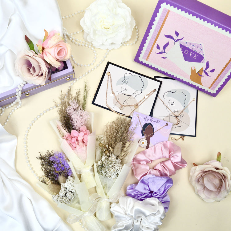 Lady In Lavender Gift Box - Between Boxes Gifts