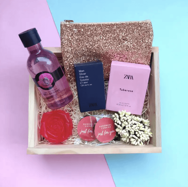 Divine Duo Bhaiya Bhabhi Rakhi Box