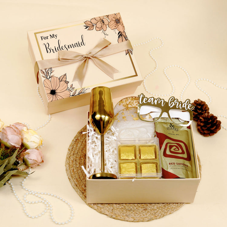 Elegant-Extravagance-Bridesmaid-Gift-Hamper_1