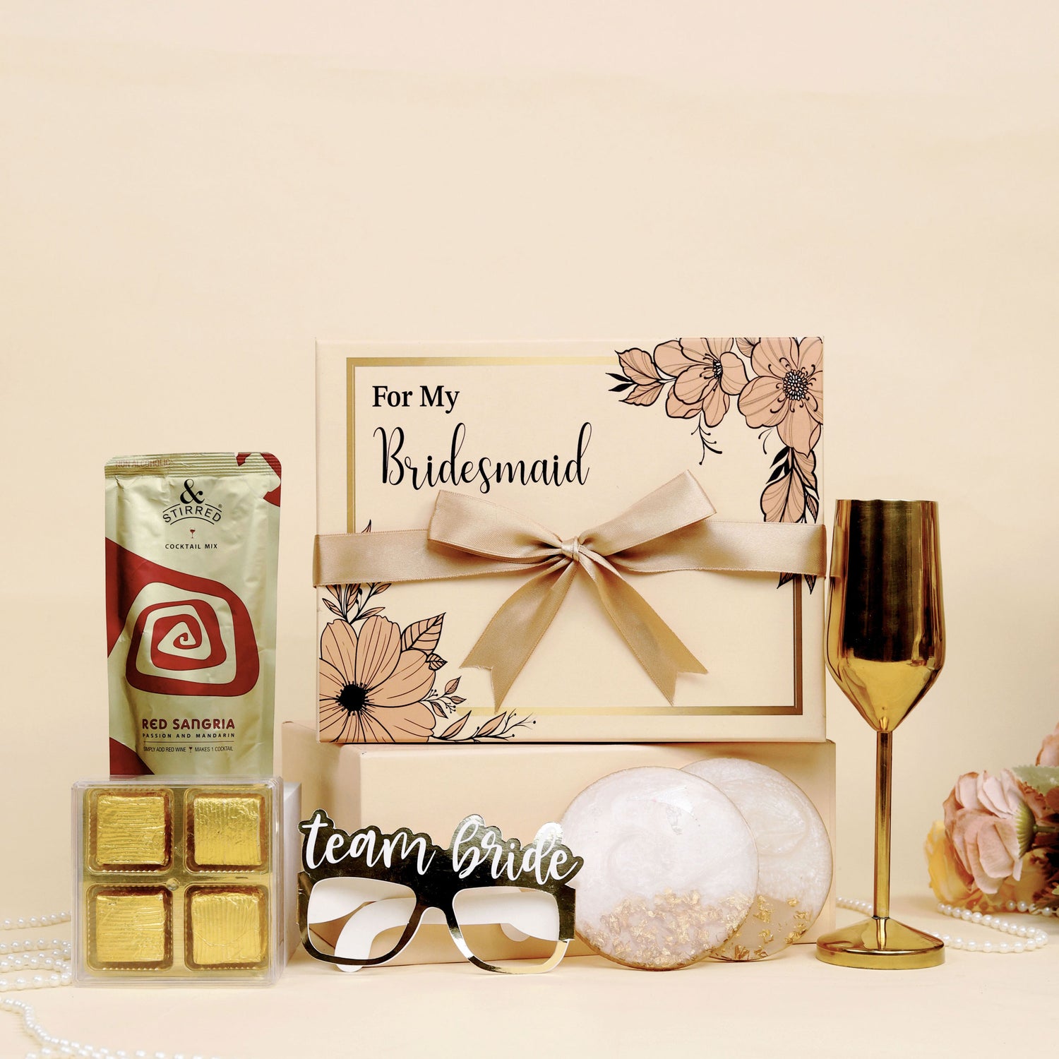 Elegant-Extravagance-Bridesmaid-Gift-Hamper_3