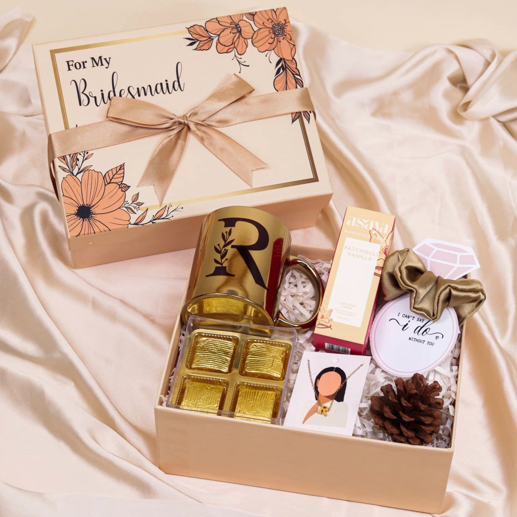 Bridesmaid Gift Hamper Online in India - Gift Box For Bridesmaid ...