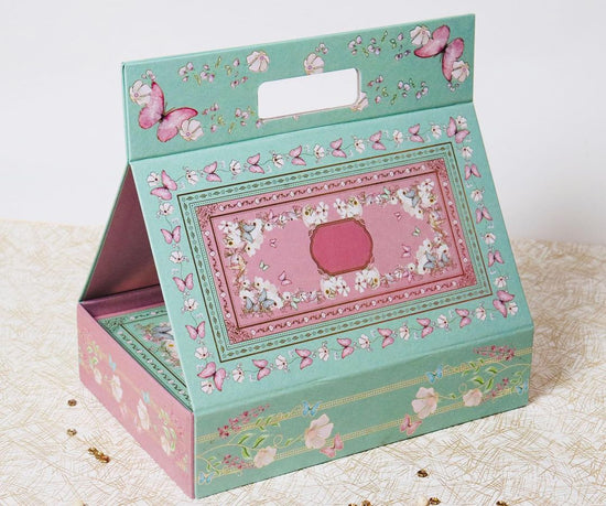 Return Favour - Butterfly Carry Box
