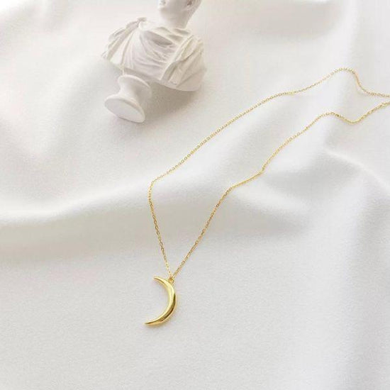 Moon Neckpiece